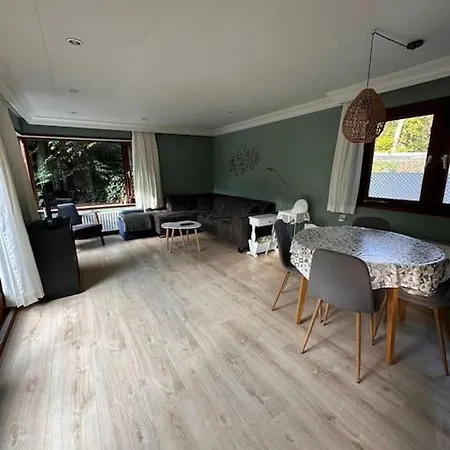 Het Vijverhuisje - Only