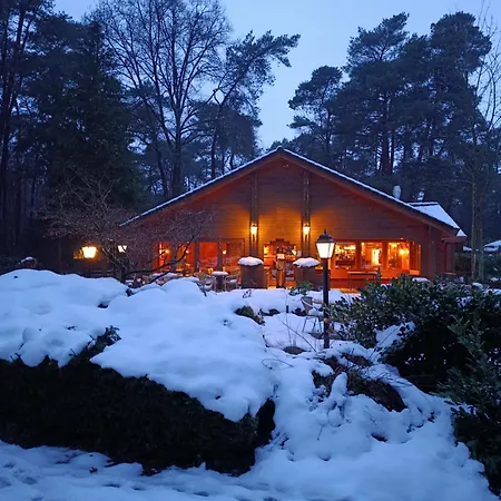 Het Vijverhuisje - Only *