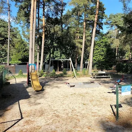 Het Vijverhuisje - Recreation Only Chalet *